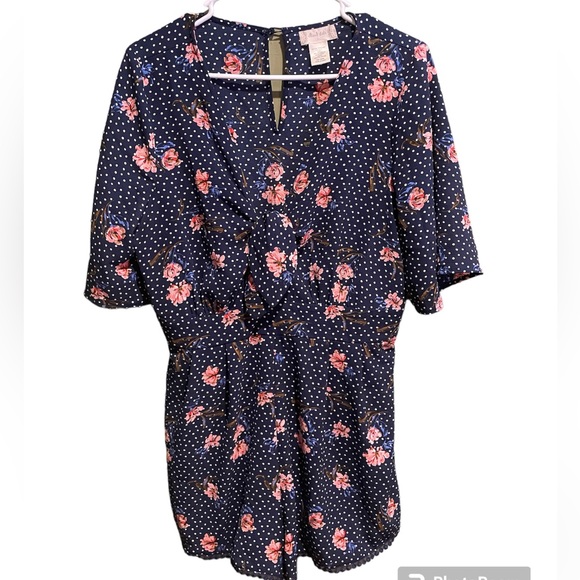 NWOT ALTAR’D STATE WOMEN’S ROMPER Sz LARGE - Picture 1 of 10